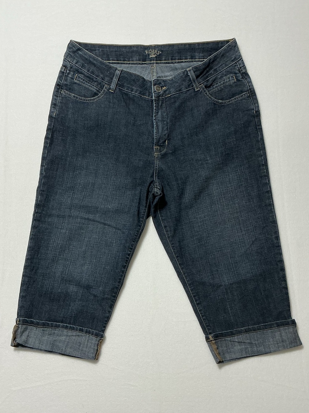 Riders by Lee Women’s Medium Wash Denim Cuffed Capri Crop Jeans 18W M